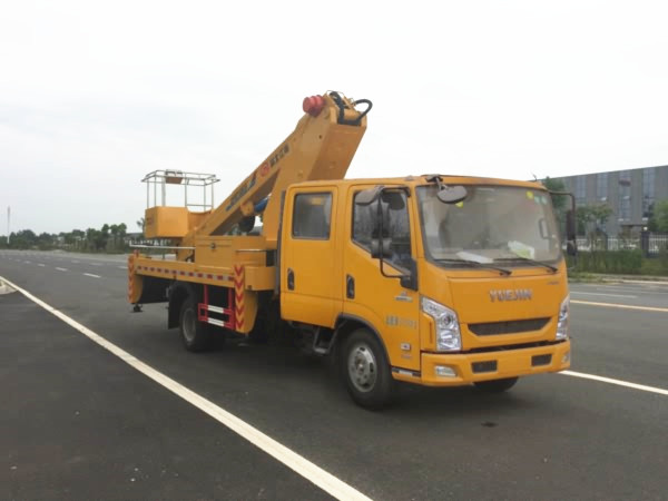 南京躍進伸縮臂高空作業車