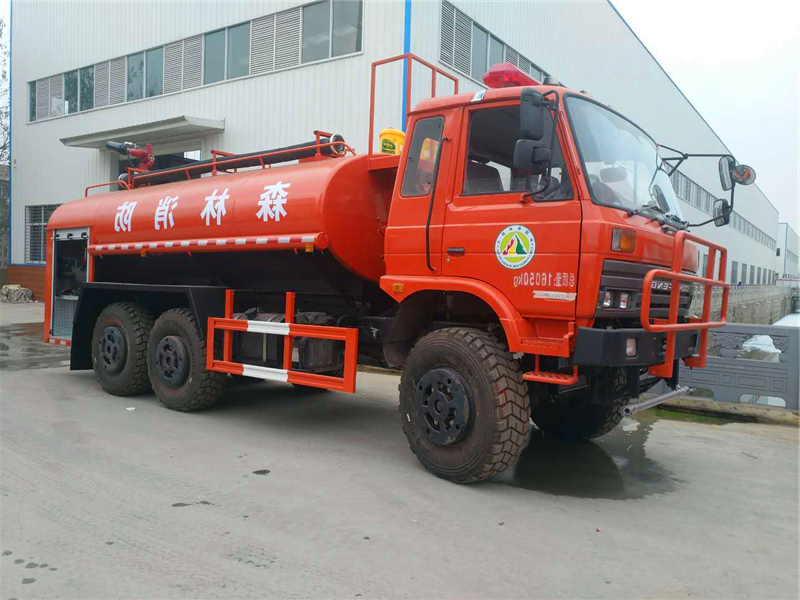 東風6X6越野森林消防車