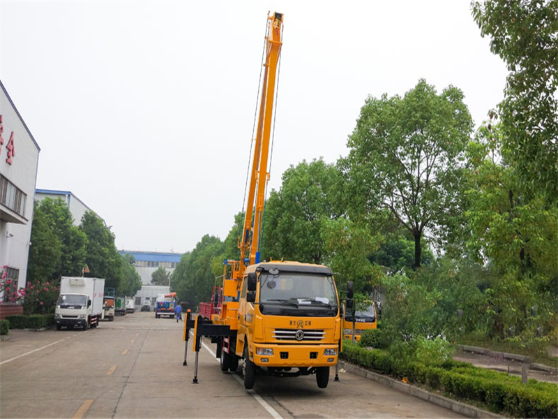 東風多利卡18米高空作業車04.jpg