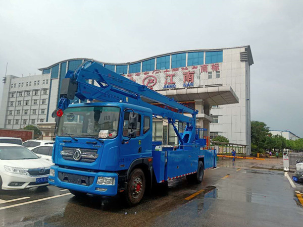 藍色國六22米東風D9高空作業車訂單車已完工 湖北江南高空車